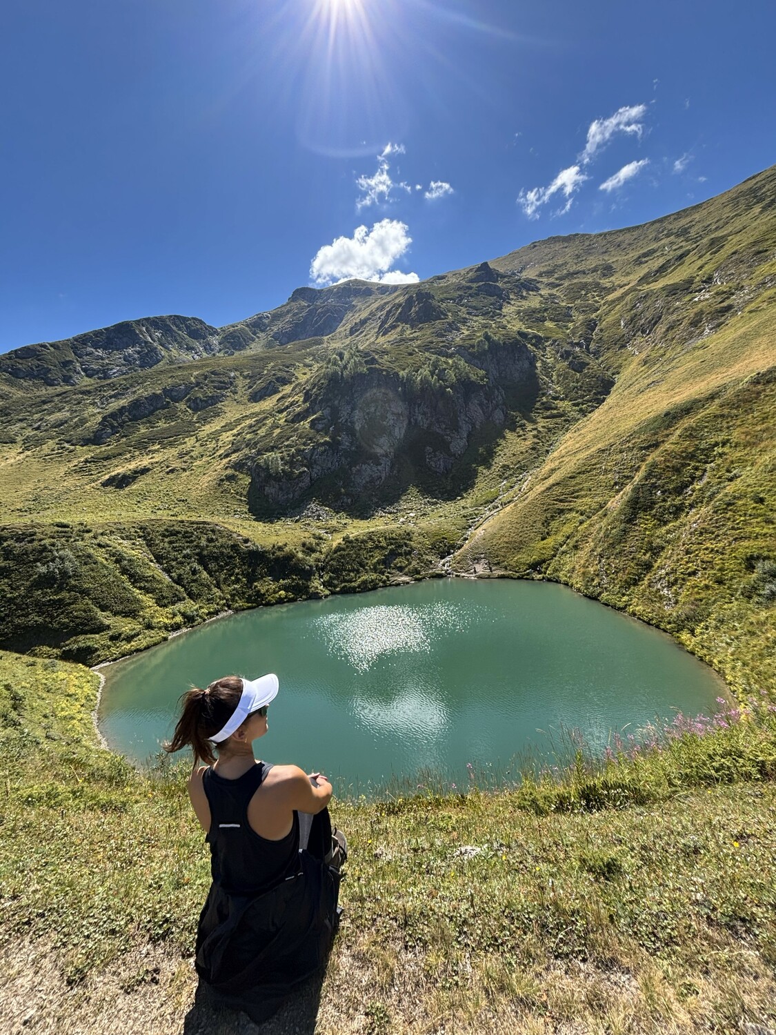 <span style="font-style: italic; font-weight: bold;">Джылы-Су - самая красивая дорога России к подножию Эльбруса&nbsp;</span>